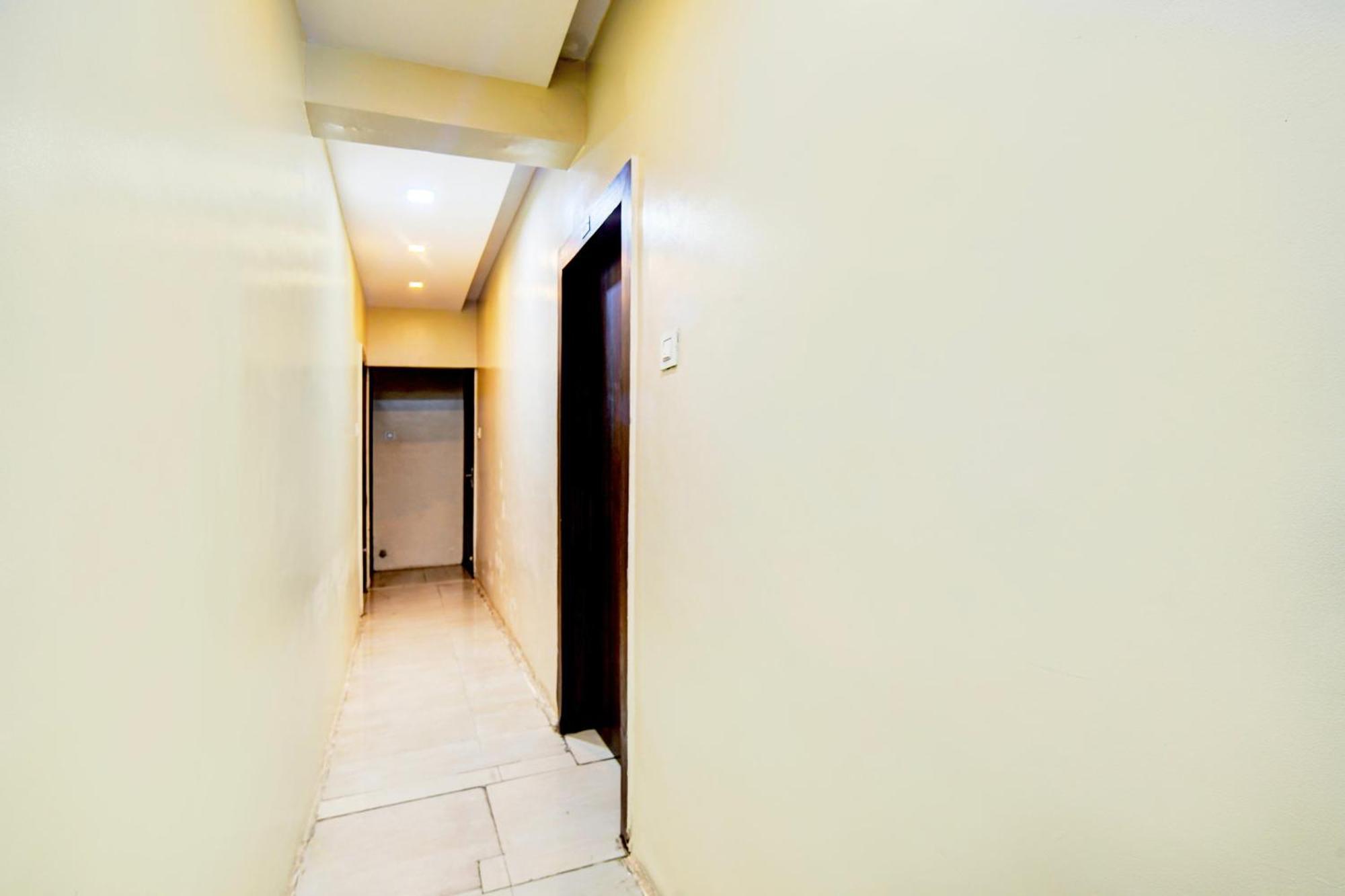 Hotel O Svl Inn Indore Esterno foto