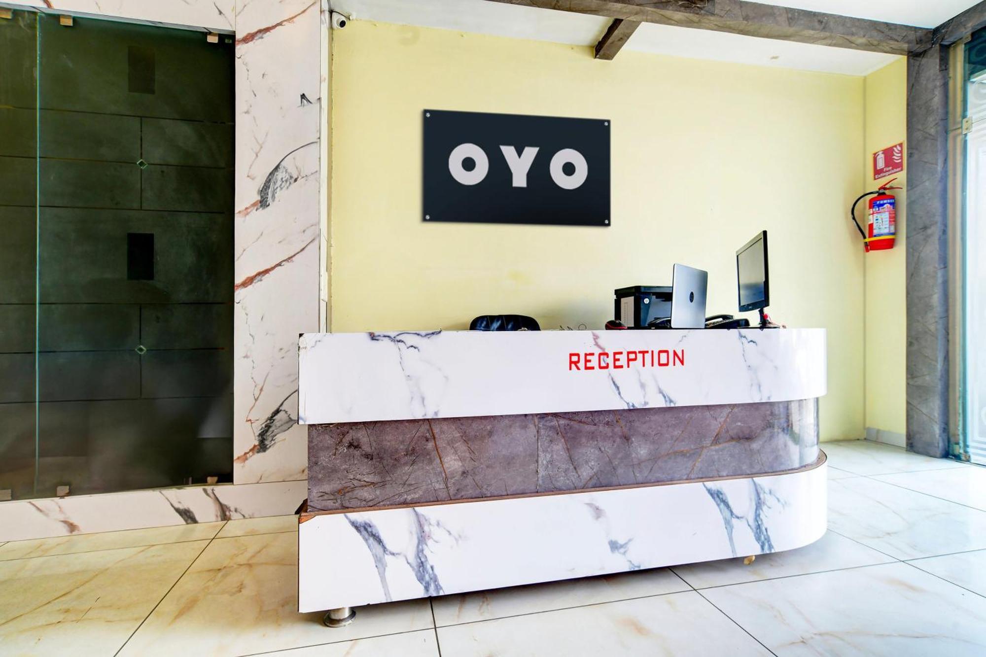 Hotel O Svl Inn Indore Esterno foto