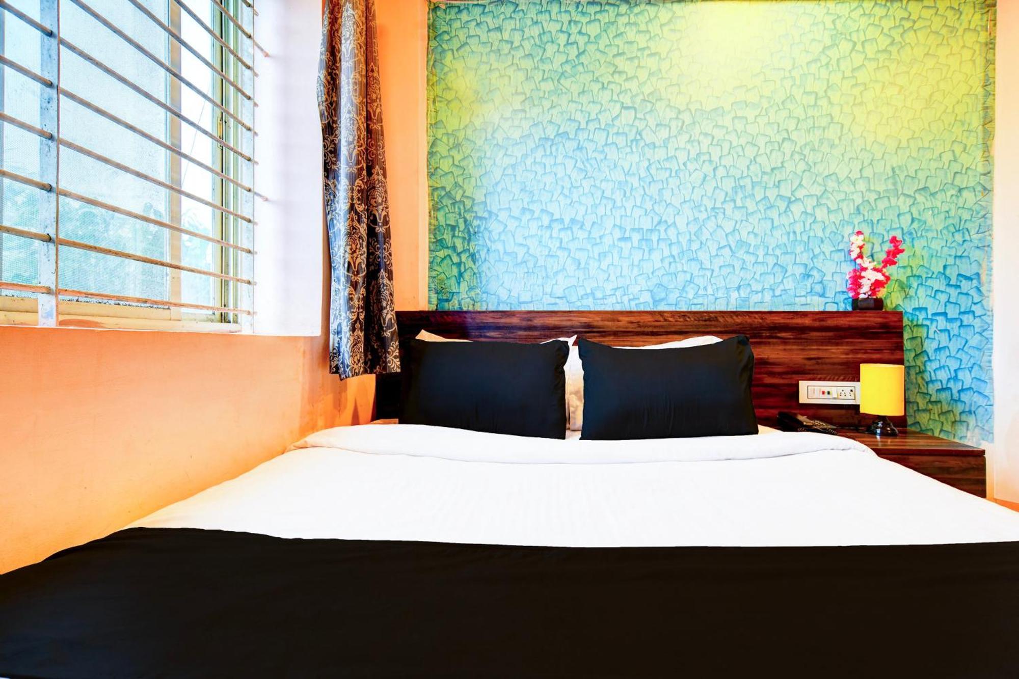 Hotel O Svl Inn Indore Esterno foto