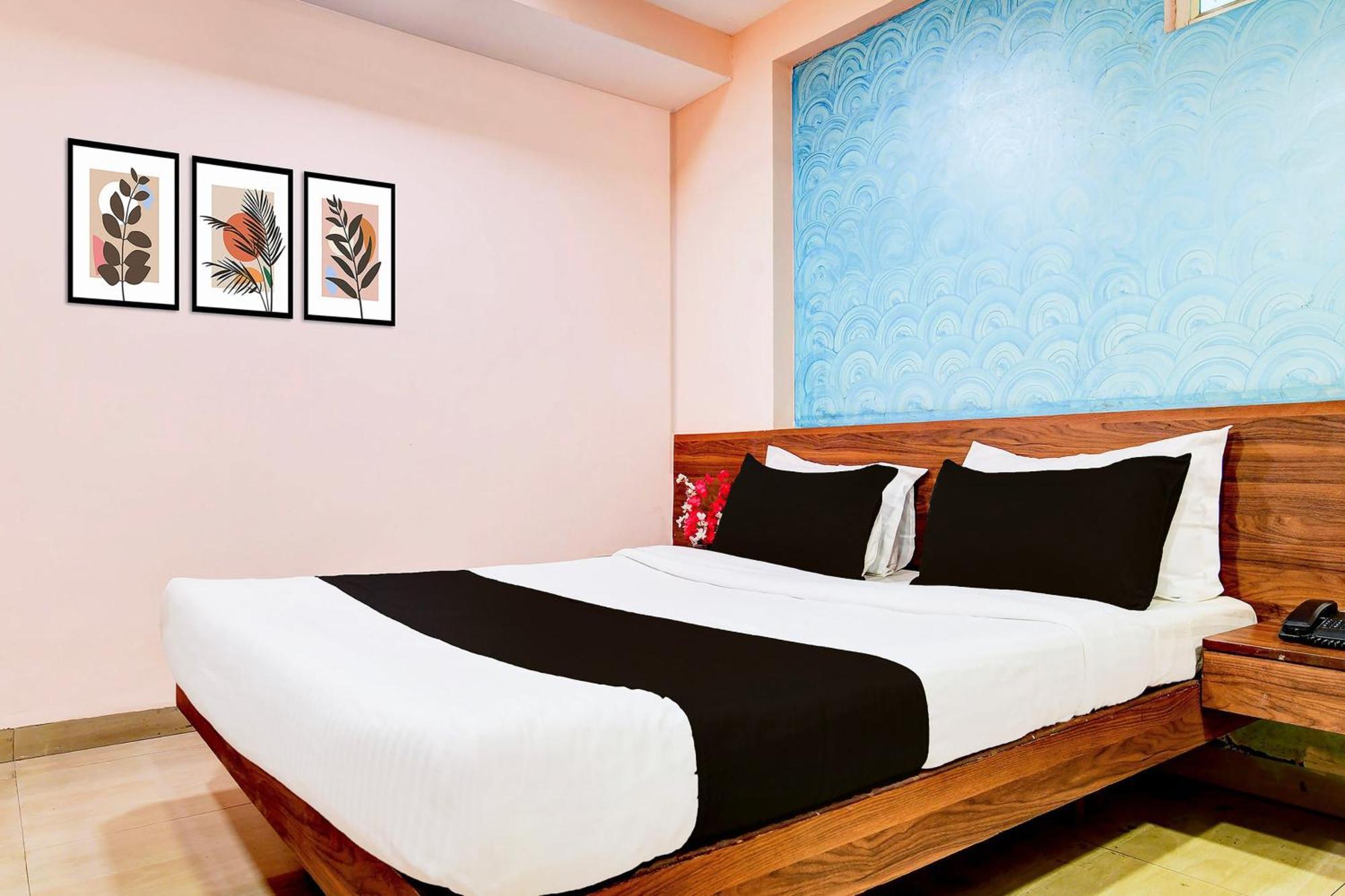 Hotel O Svl Inn Indore Esterno foto