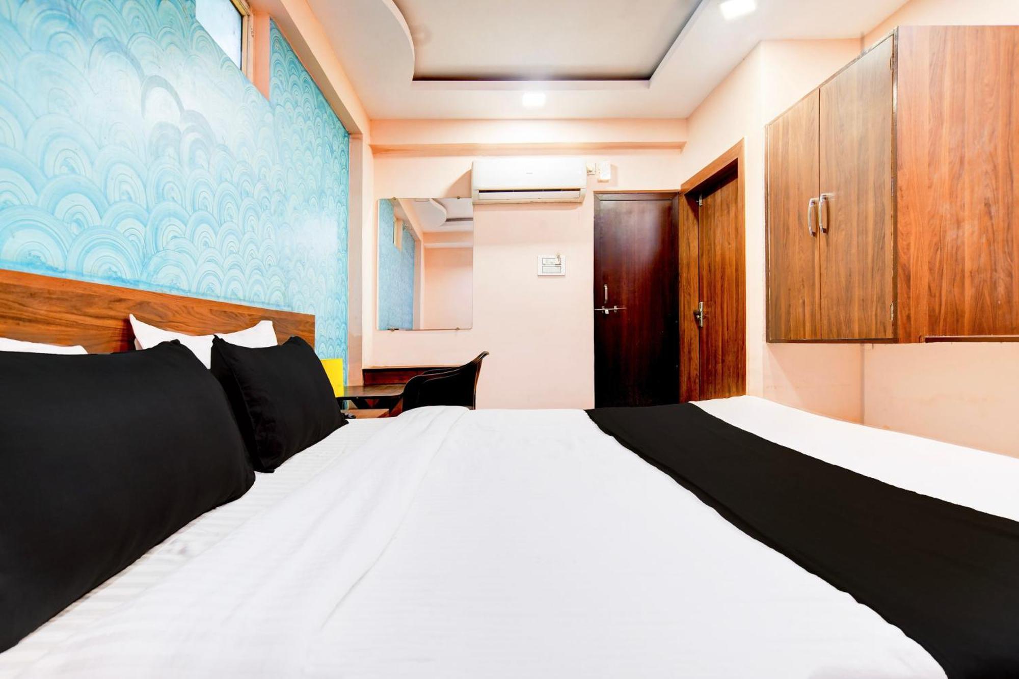 Hotel O Svl Inn Indore Esterno foto